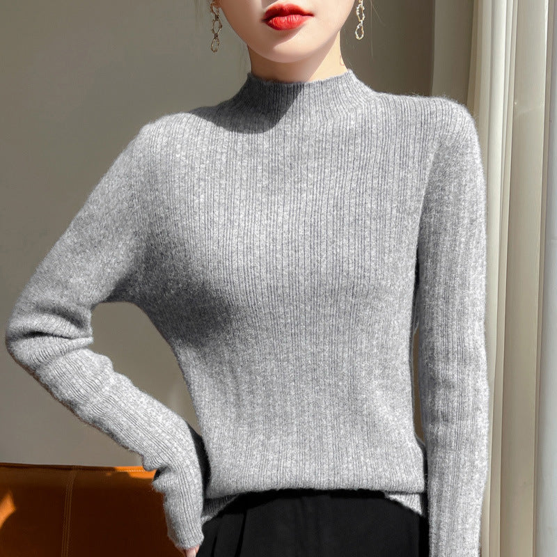 Damen Schmal geschnittener Feinstrick-Pullover mit kurzem Stehkragen und feiner Rippenstruktur Echoarchiv