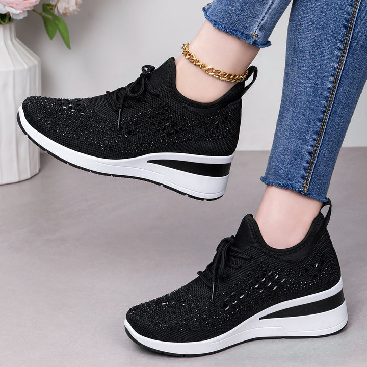Damen Sportliche Sneakers mit Strass-Applikationen und atmungsaktivem Obermaterial Echo Archiv