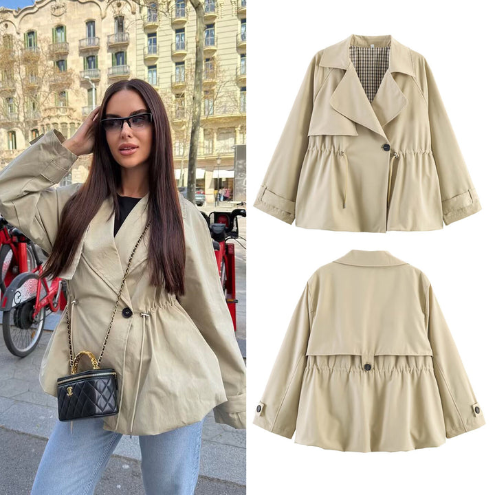 Damen Kurzer Trenchcoat mit Kordelzug-Taillierung Echo Archiv