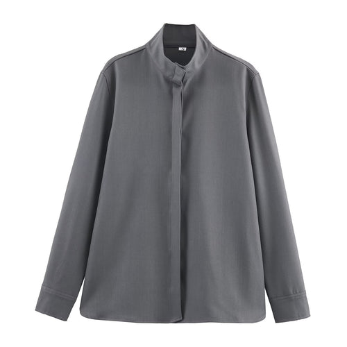 Damen Locker geschnittene Tunika‑Bluse mit verdeckter Knopfleiste und Stehkragen Echo Archiv