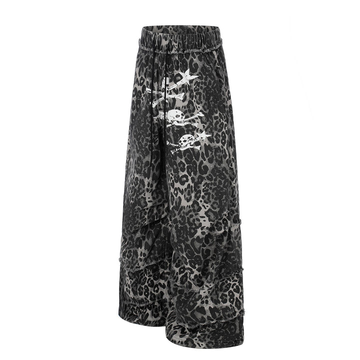Damen Weite Cargo-Culotte-Shorts mit Fransenstufen und Totenkopf-Print Echoarchiv