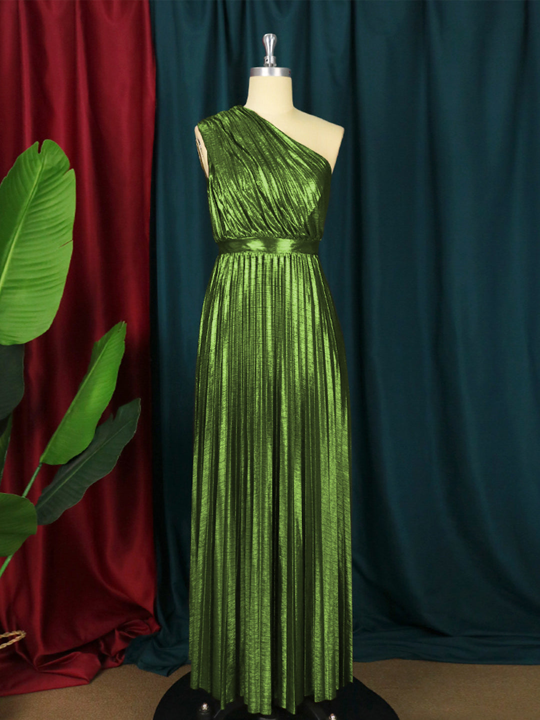 Damen plissiertes Abendkleid mit schimmerndem Oberteil Echo Archiv