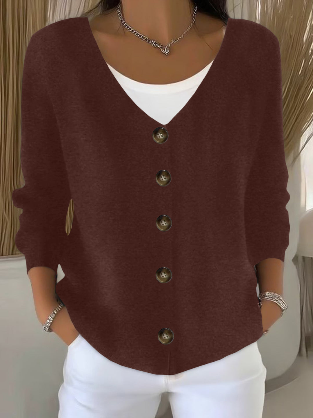 Damen Lockerer V-Ausschnitt Feinstrick-Cardigan mit Holzknopfleiste – Veloura