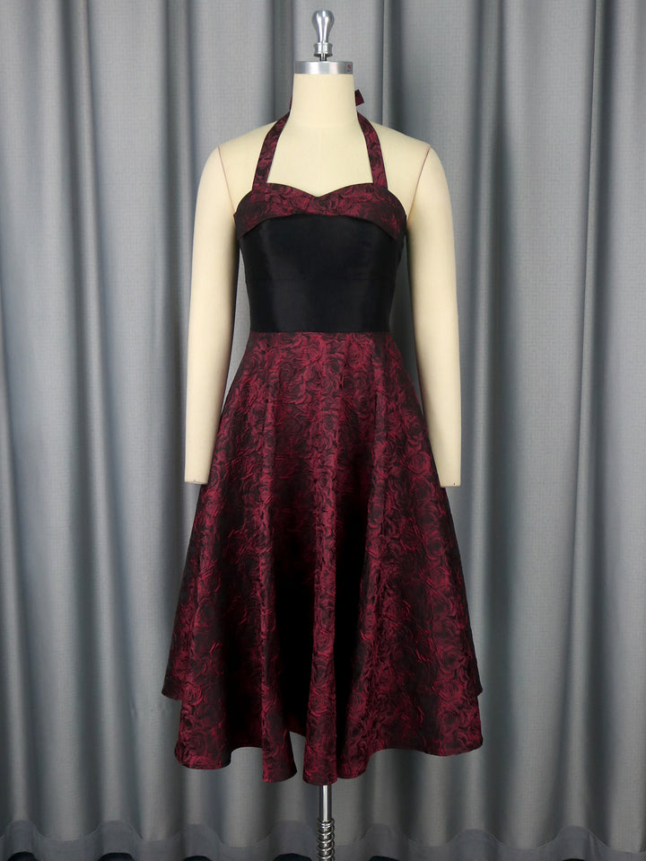 Damen Elegantes Cocktailkleid mit floralem Muster und schmeichelndem Taillengürtel Echo Archiv