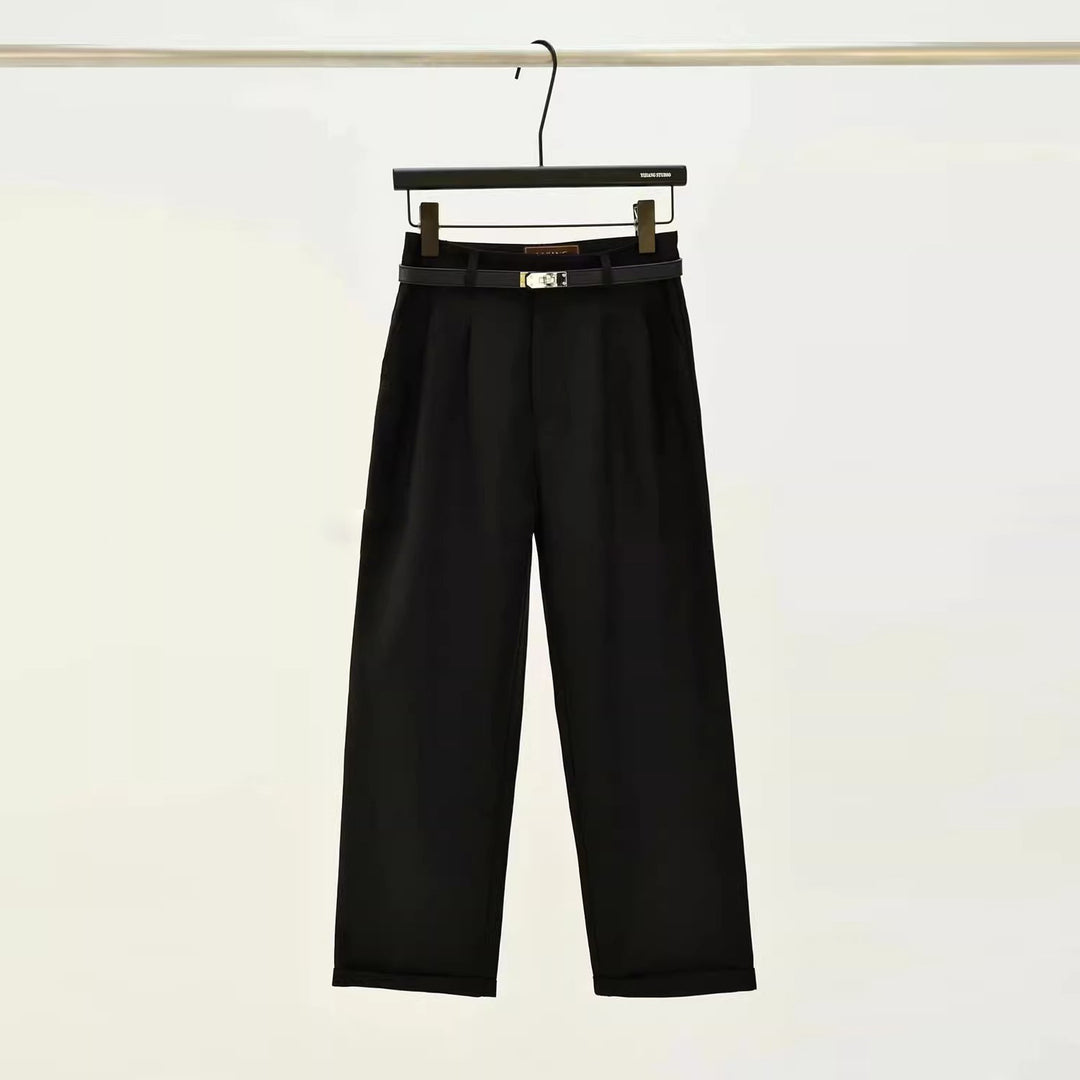 Damen weite Stoffhose mit eleganten Falten Echoarchiv