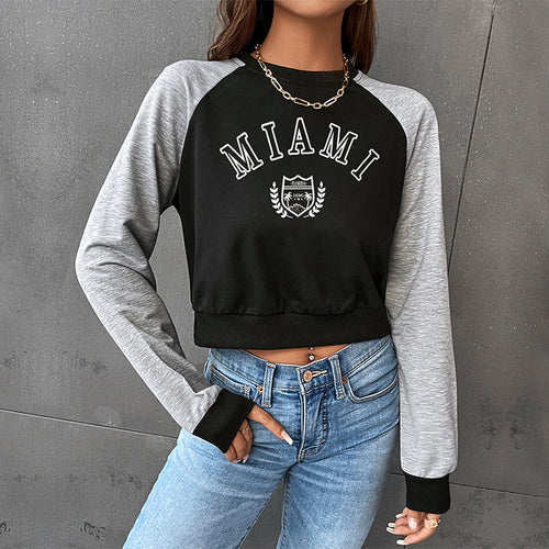 Damen Kurzgeschnittenes College-Cropped-Sweatshirt mit Raglanärmeln und elastischem Saum Echoarchiv