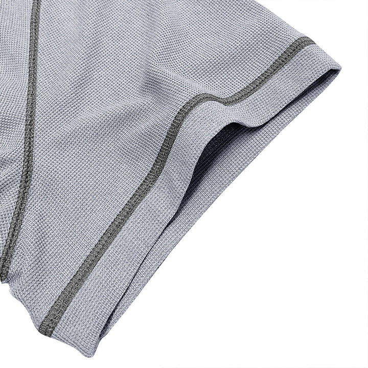 Herren Kurzarmshirt mit modischem Henley-Kragen Echoarchiv