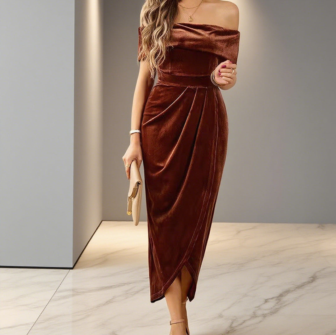 Damen Off-Shoulder Maxikleid mit eleganten Drapierungen Echo Archiv