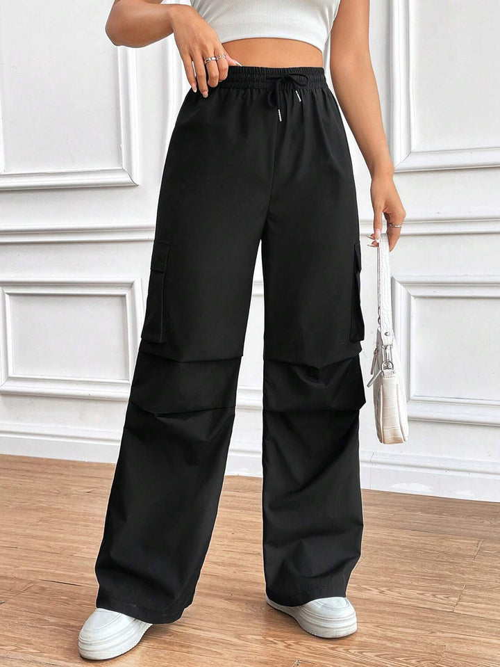 Damen Weite High‑Waist Cargo‑Hose mit Elastikbund und großen Klappentaschen – Avélisse