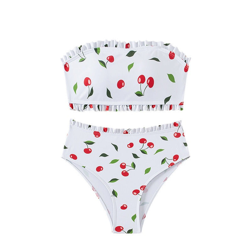 Damen Bandeau-Bikini mit fröhlichem Kirschmuster und eleganter Rüsche Echo Archiv