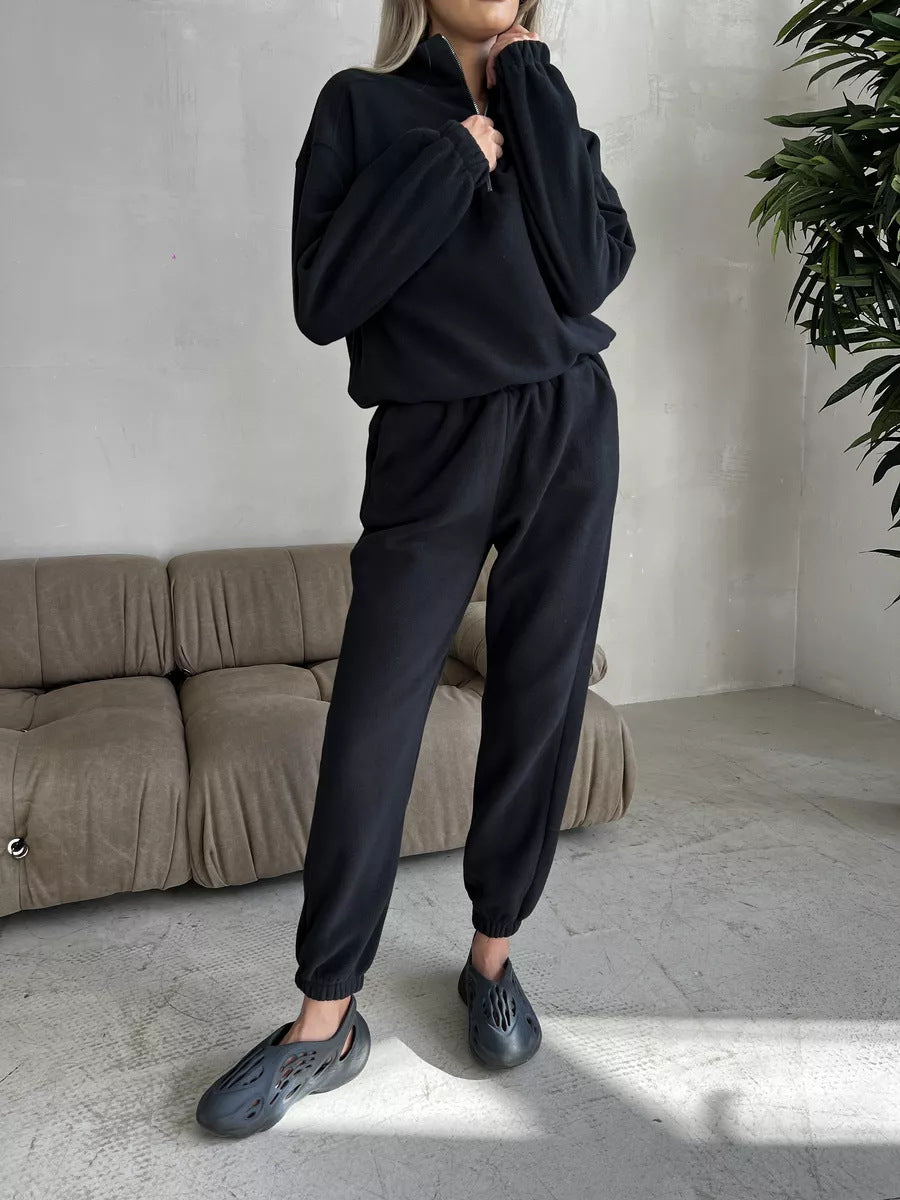 Damen lässiges Fleece-Jogginganzug Set mit Stehkragen und halbhohem Reißverschluss – Avérine
