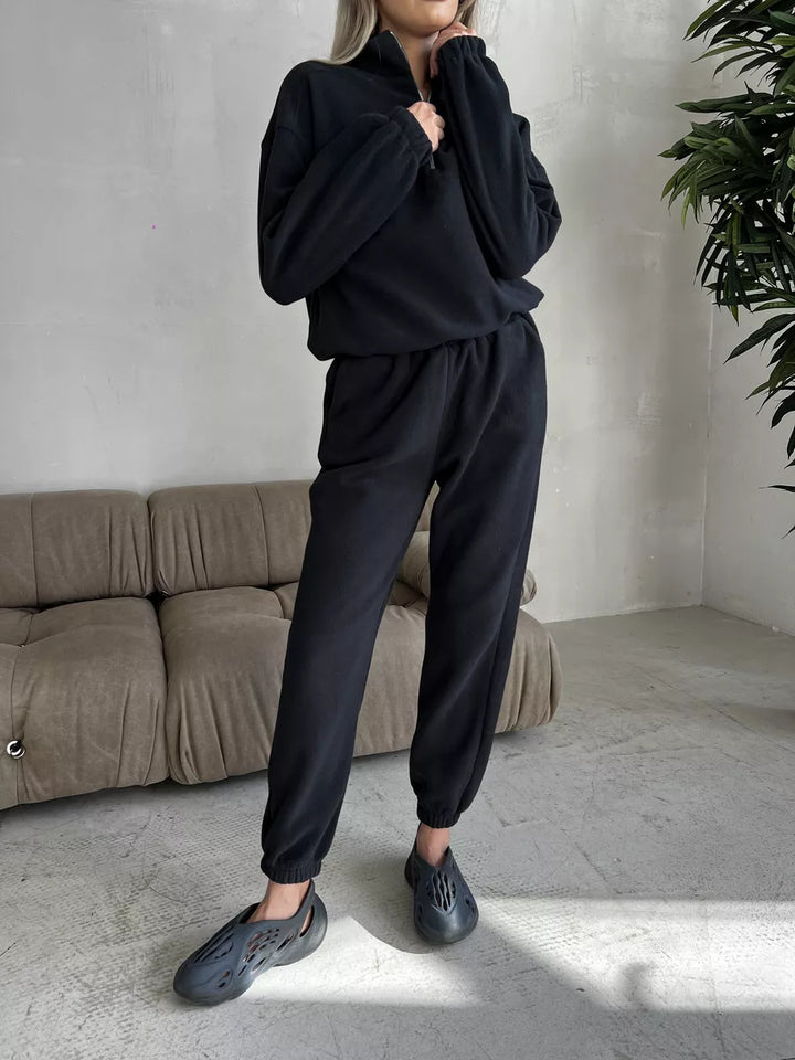 Damen lässiges Fleece-Jogginganzug Set mit Stehkragen und halbhohem Reißverschluss – Avérine