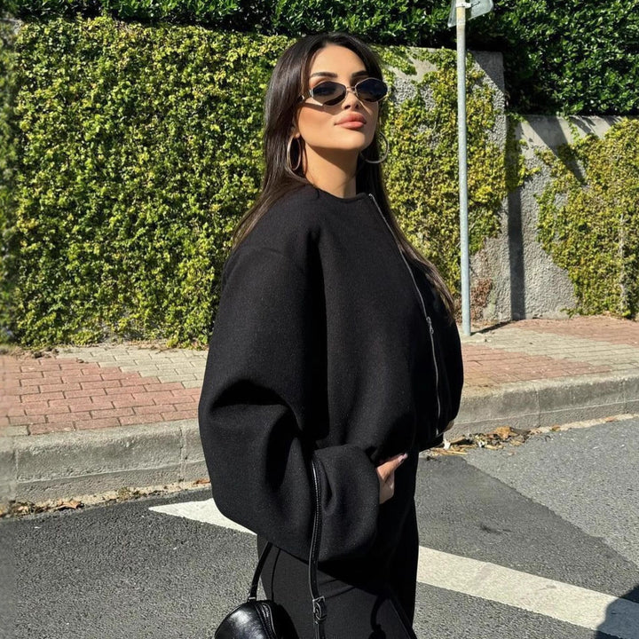 Damen nan kurze Oversize Wollblouson mit Reißverschluss, Ballonärmeln und elastischem Saum Echo Archiv
