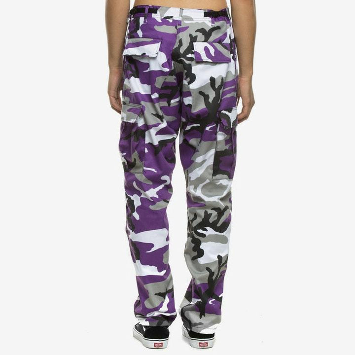 Herren Cargo-Hose im modernen Camouflage-Design mit zahlreichen Taschen Echoarchiv