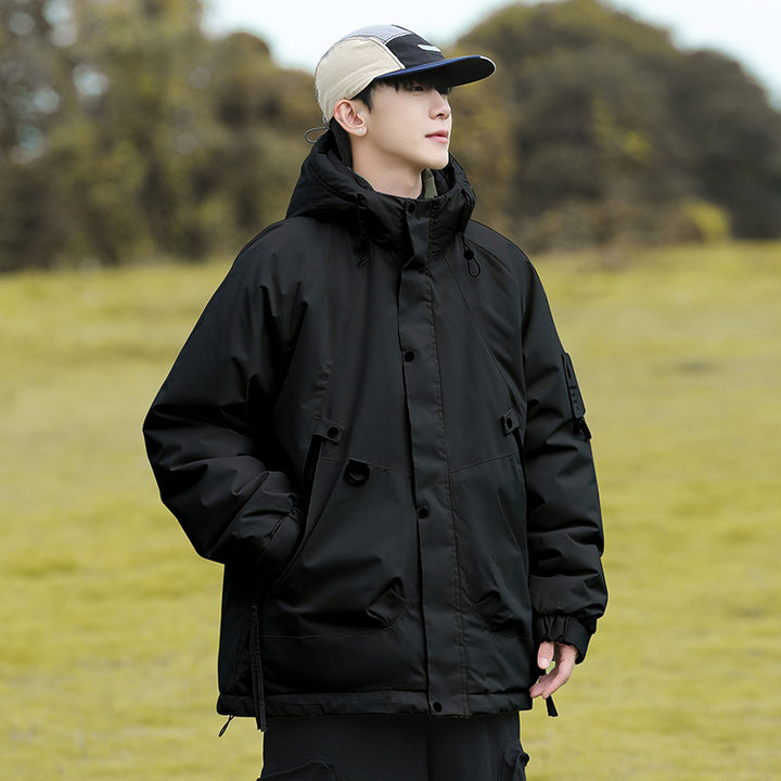 Herren wärmedämmende Outdoor-Jacke mit verstellbarer Kapuze und zahlreichen Taschen Echoarchiv