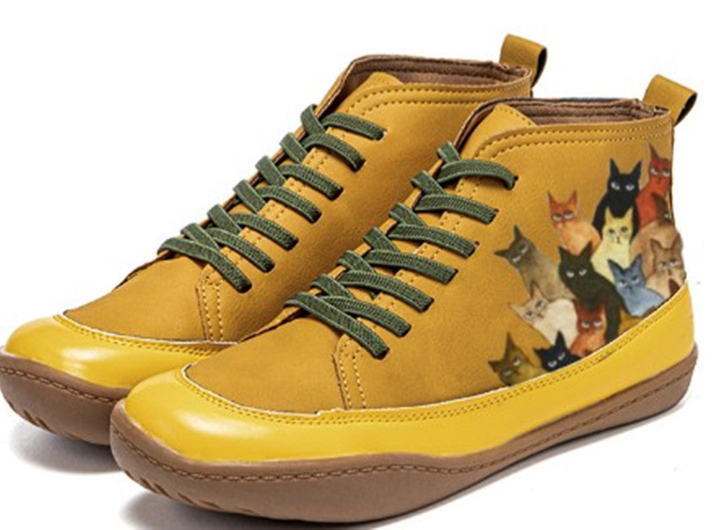 Damen Hochgeschnittene Leder-Sneaker mit handbemaltem Katzenmotiv und ergonomischer Laufsohle Echo Archiv