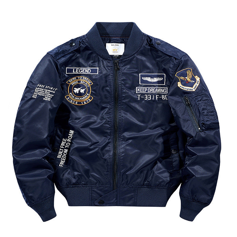 Herren Flight‑Bomberjacke mit Patch‑Applikationen, Ärmel‑Utilitytasche und orangefarbenem Innenfutter – Brevano