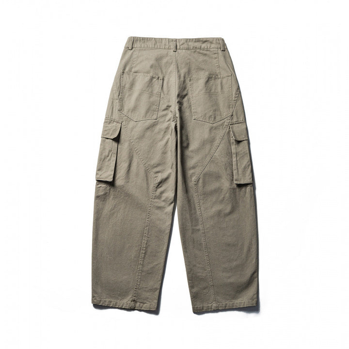 Unisex Weite Cargo-Hose im Baggy‑Schnitt mit tiefem Schritt, aufgesetzten Klappentaschen und cleanem Finish Echo Archiv