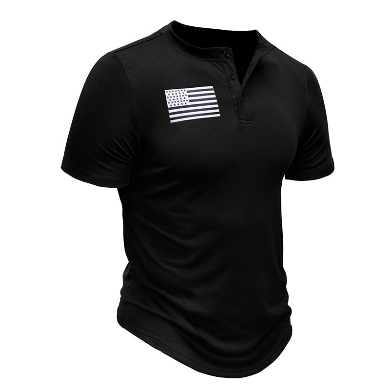 Herren Kurzarm-Henley-Shirt mit modischem Flaggenaufdruck Echoarchiv