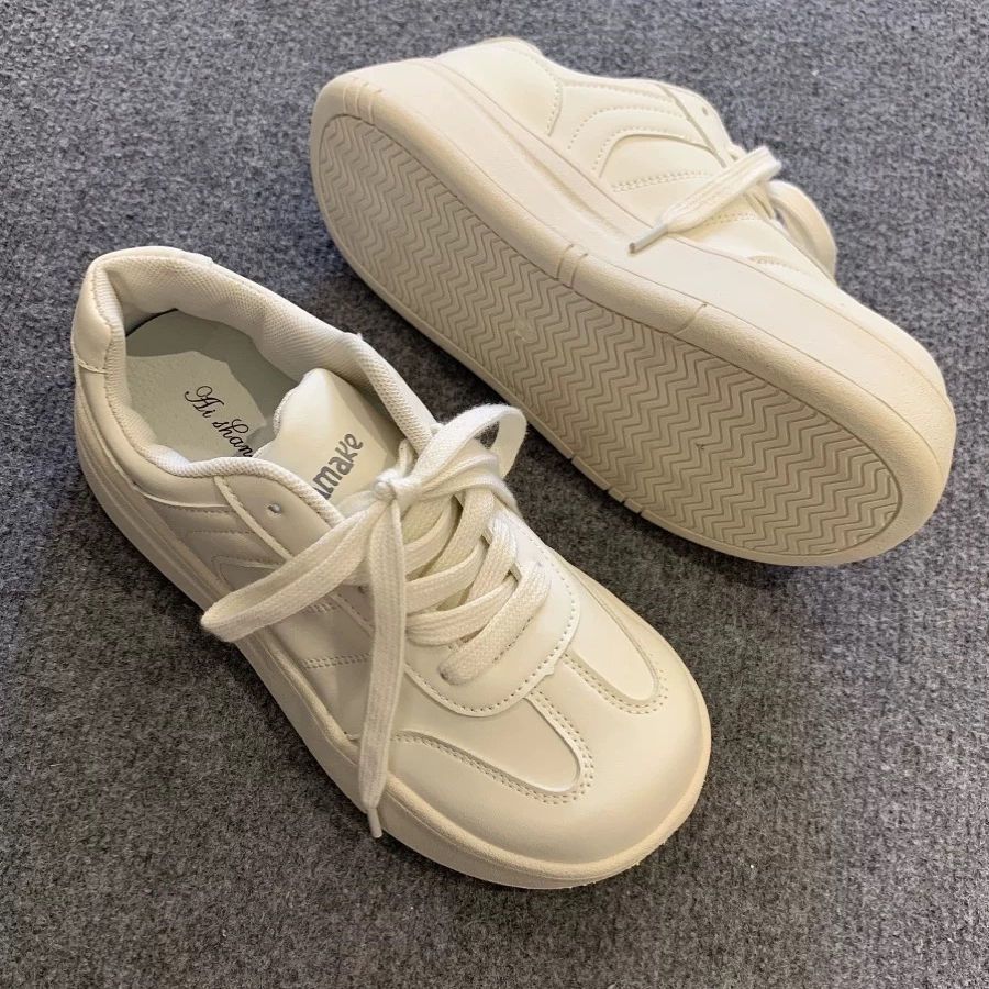 Damen lässige Sneakers mit rutschfester Sohle und gepolstertem Innenfutter Echo Archiv