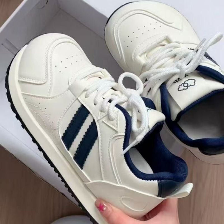 Damen Sportliche Sneaker mit innovativer Dämpfung und atmungsaktiver Konstruktion Echo Archiv