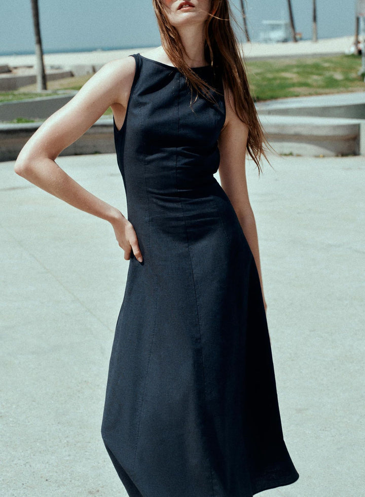 Damen Skaterkleid mit hohem Halsausschnitt und seitlichen Schlitzen Echo Archiv