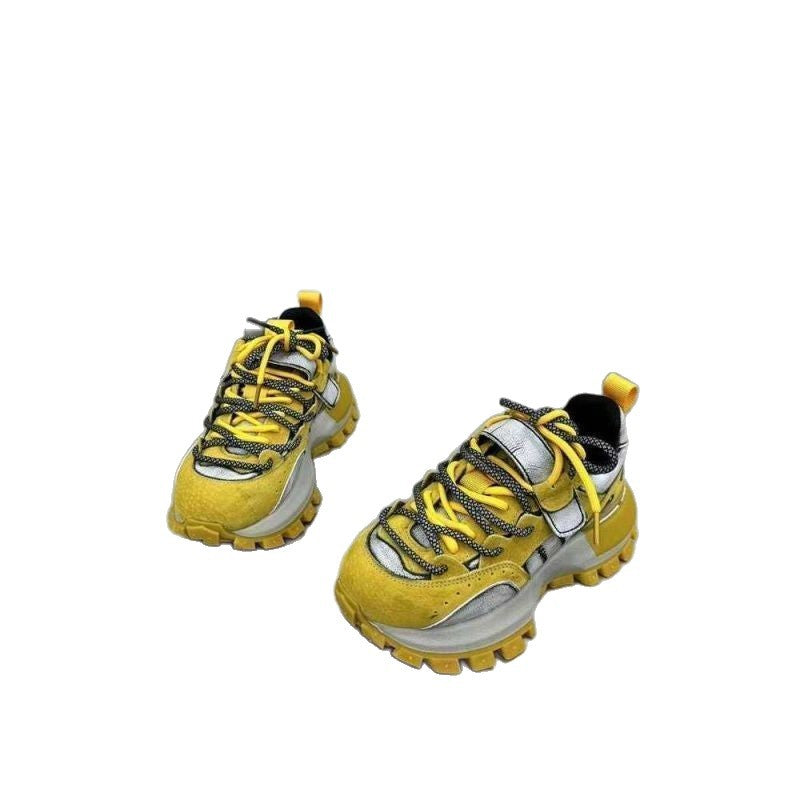 Damen Sportliche Sneaker mit rutschfester Profilsohle und atmungsaktivem Obermaterial Echo Archiv