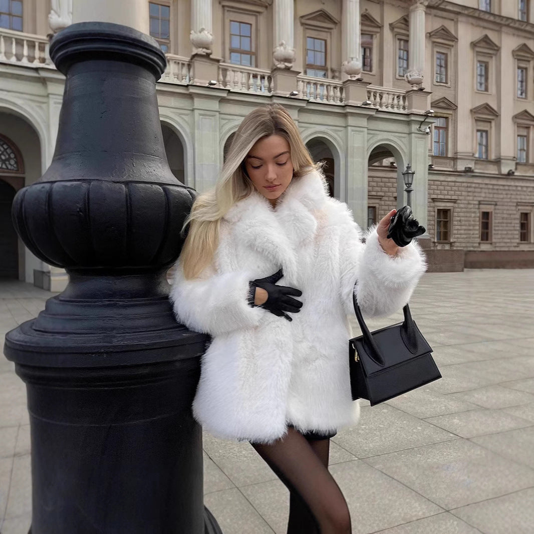 Damen Kurzer Boxy-Faux‑Fur‑Cardigan mit dichtem Hochflor und offener Front Echo Archiv