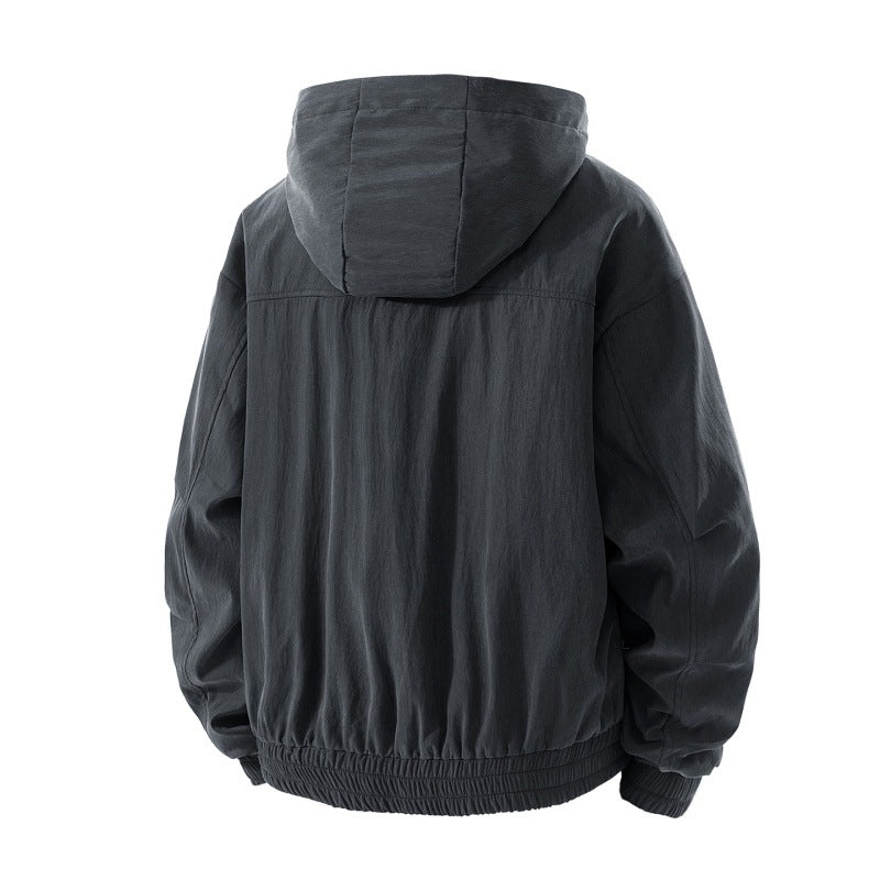 Herren leichte Utility-Hoodie-Jacke mit verstaubarer Kapuze, wasserabweisender Beschichtung, Reißverschluss-Taschen und elastischen Bündchen – Cavarno