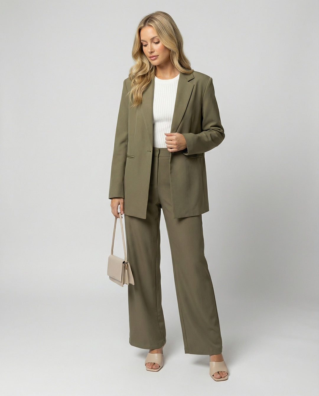 Damen elegantes Anzug-Set mit weitem Hosenbein und modernem Blazer – Avérine