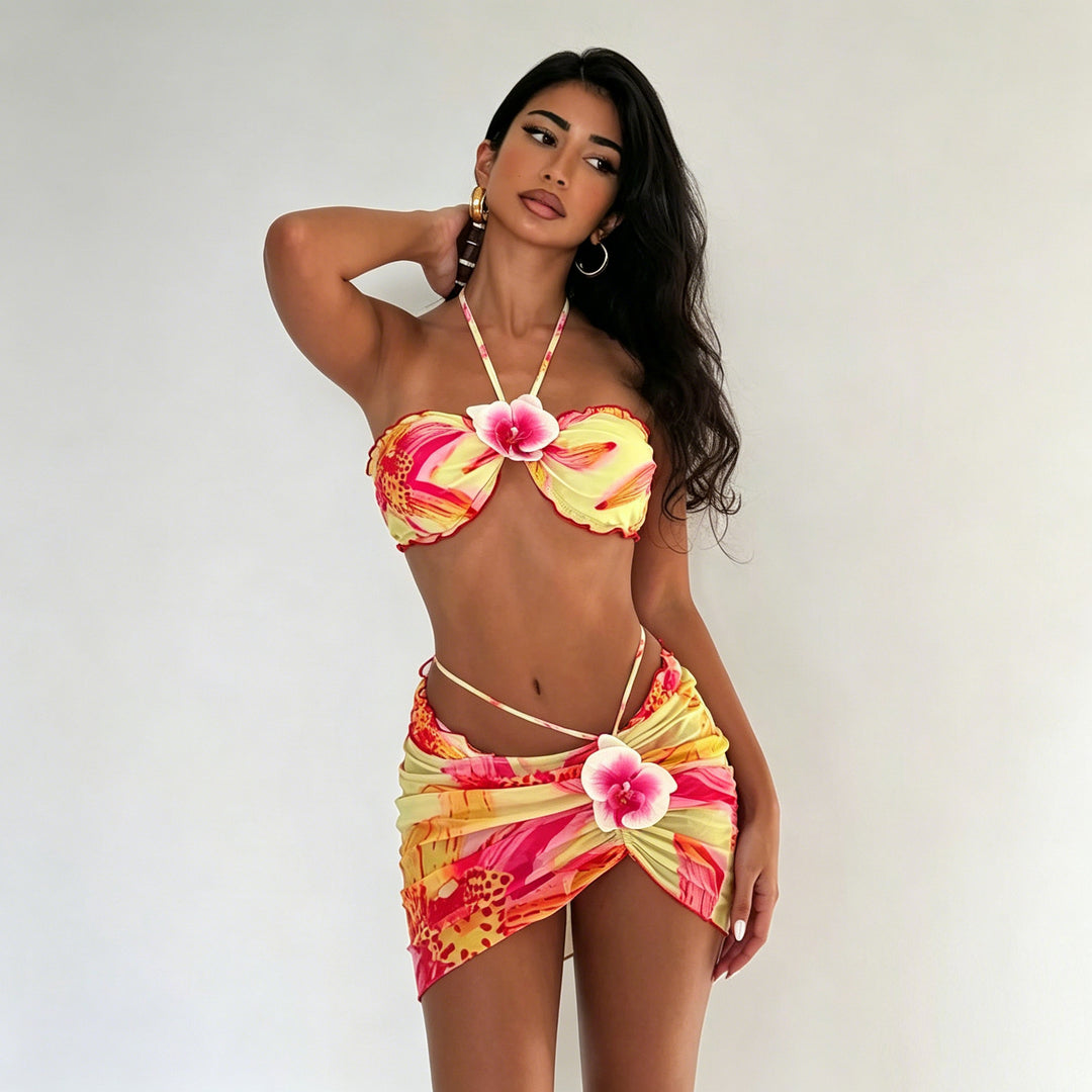 Damen Bandeau-Bikini mit floralem Wickelrock Echo Archiv