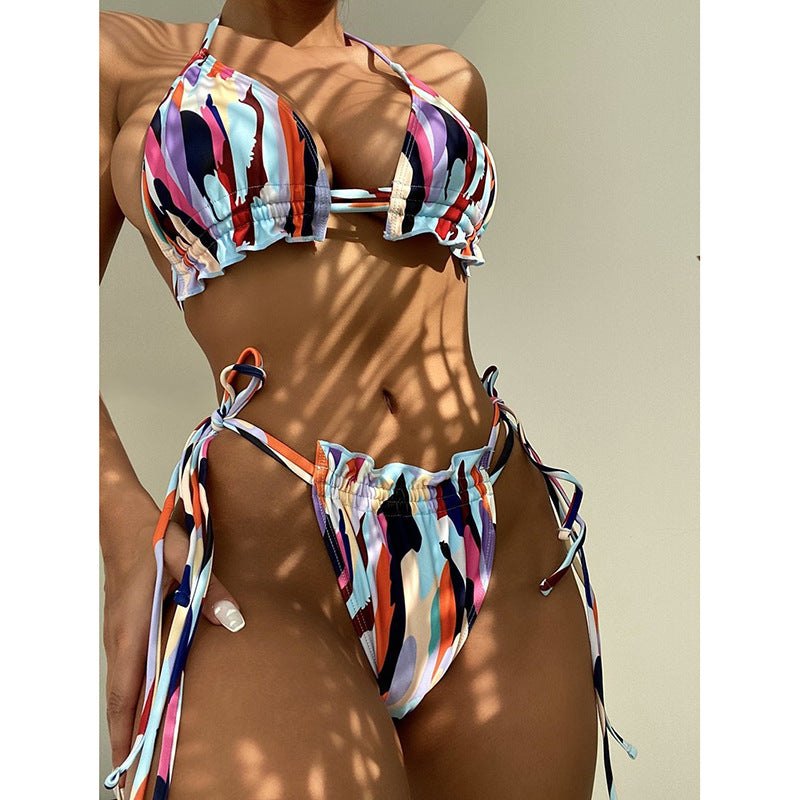Damen Triangel-Bikini mit doppeltem Rüschendesign und verstellbarem Bindeband Echo Archiv