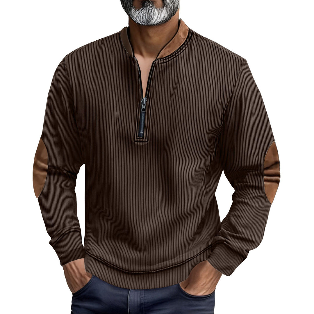 Herren eleganter Pullover mit Stehkragen und modischen Ledereinsätzen Echoarchiv