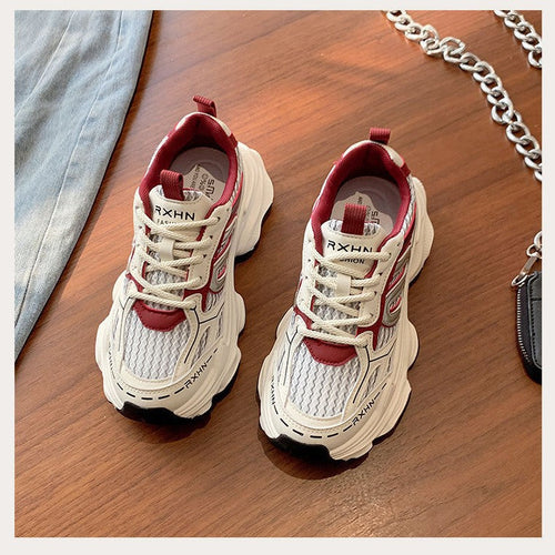 Damen Sportliche Sneakers mit innovativem Dämpfungssystem und trendigem Design Echo Archiv