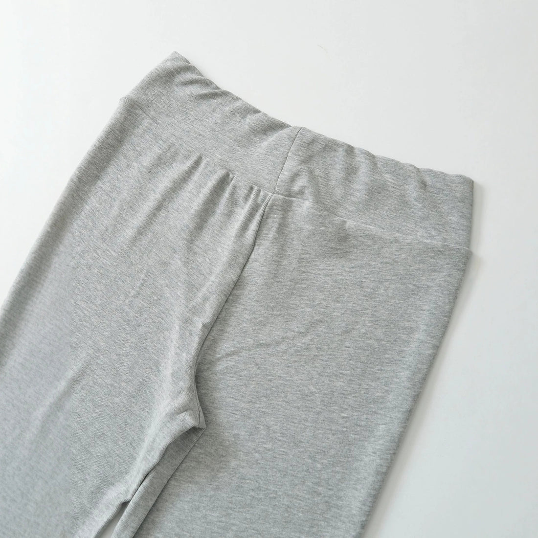Damen High-Waist Flared Jersey-Leggings mit ausgestelltem Beinabschluss Echoarchiv