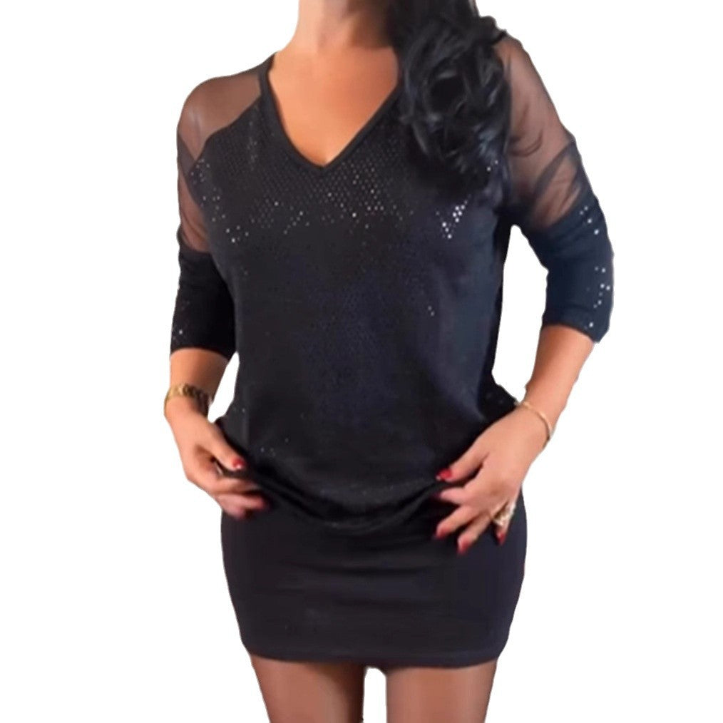 Damen nan V-Ausschnitt-Minikleid mit transparenten Mesh-Ärmeln und Glitzerdetails Echo Archiv