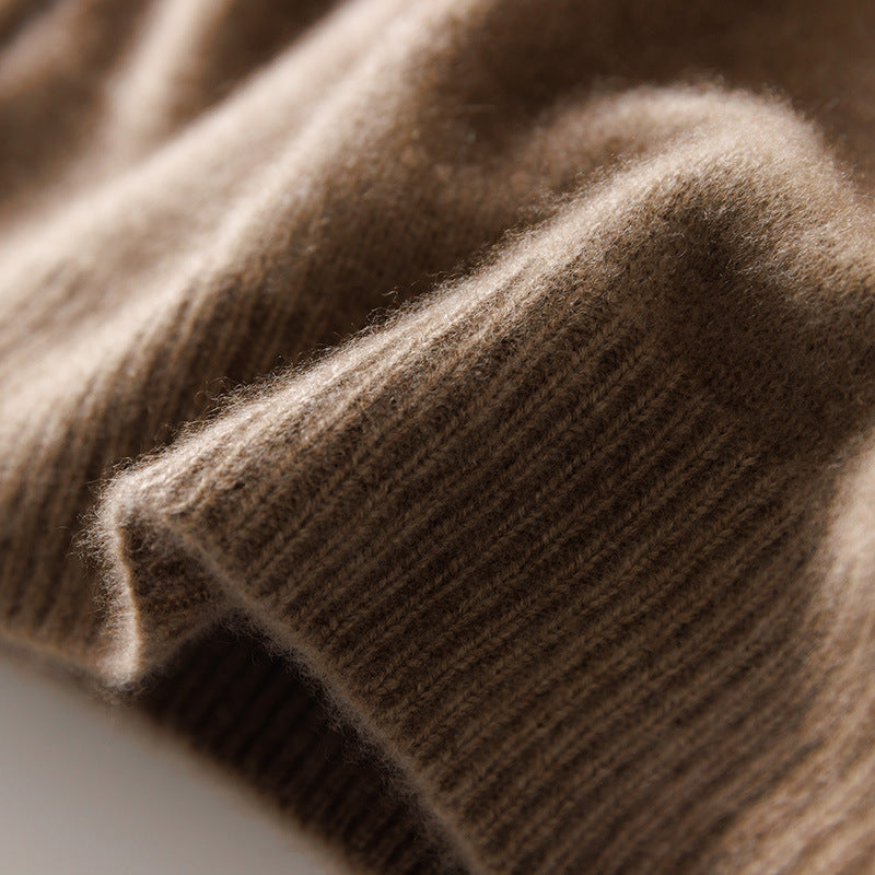 Herren Feiner Stehkragenpullover aus Kaschmir‑Blend mit gerippten Abschlüssen und schlanker Silhouette Echoarchiv