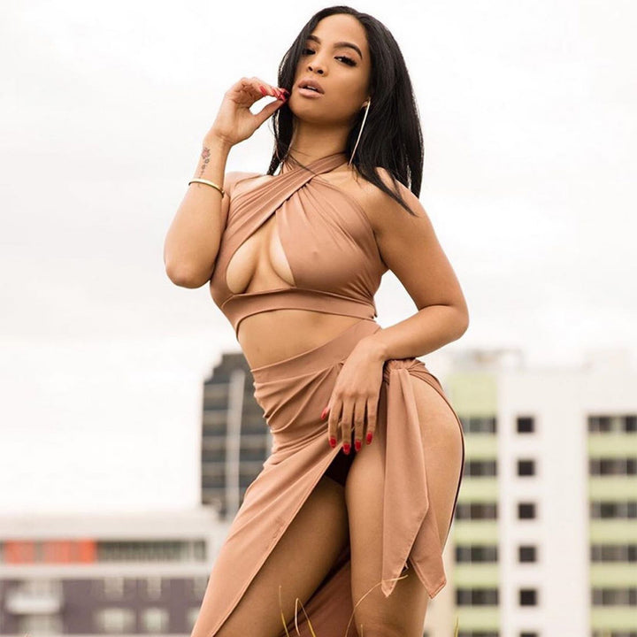 Damen Elegantes Cut-Out Kleid mit Wickeloptik und tiefem Ausschnitt Echo Archiv