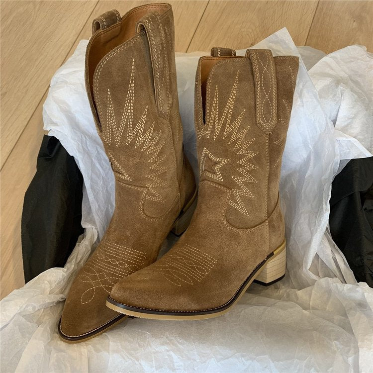 Damen nan Wildleder Westernstiefel mit spitzer Kappe und mittelhohem Blockabsatz Echo Archiv