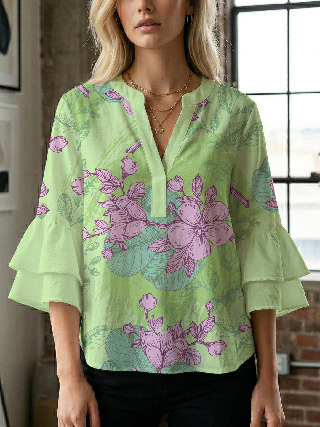 Damen Bluse mit voluminösen Ärmeln und floralem Design Echo Archiv