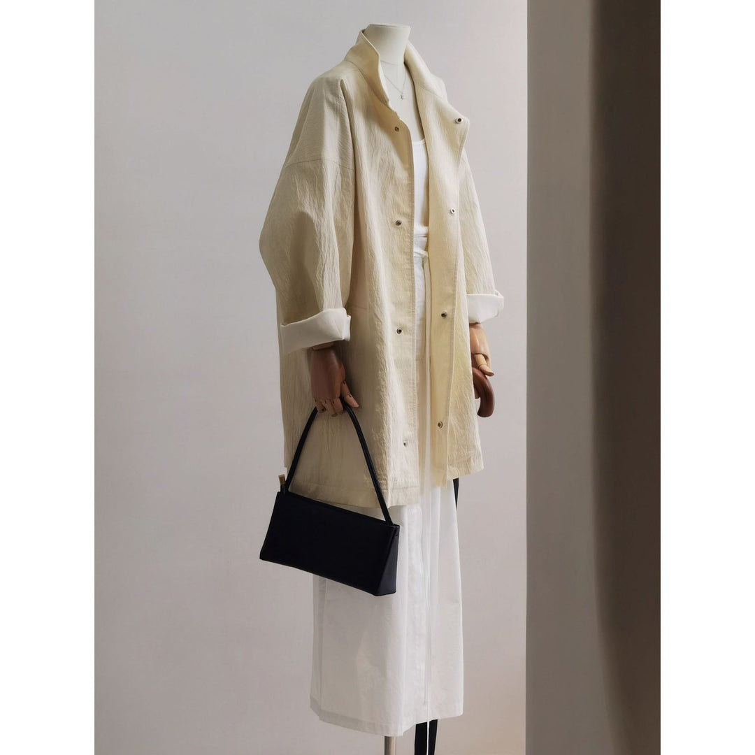 Damen leichter Oversize-Mantel mit Stehkragen und Druckknopfverschluss Echo Archiv