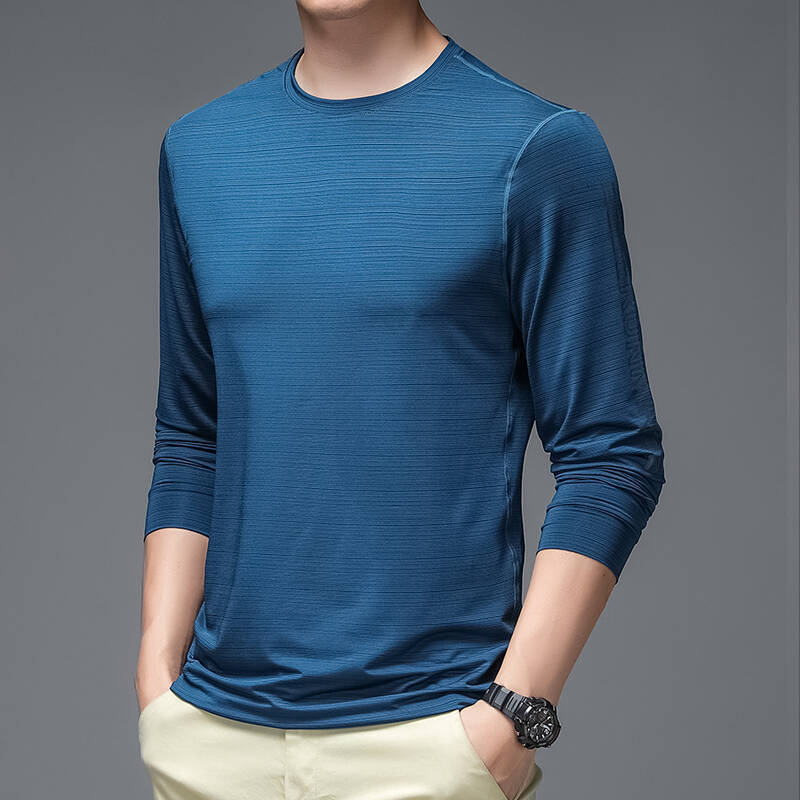 Herren Sportliches Funktionsshirt mit innovativer Textur Echoarchiv