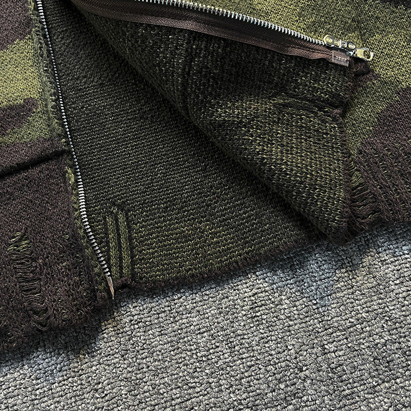 Herren Strick-Kapuzenjacke im Camouflage-Look mit Reißverschluss und used-Details Echoarchiv