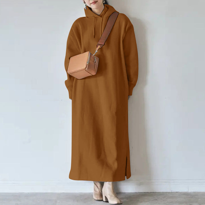 Damen nan Oversize Kapuzenmaxikleid mit geradem Schnitt und Seitenschlitz Echo Archiv