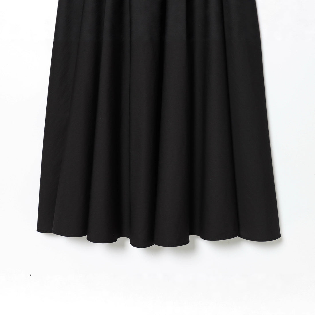 Damen kragenloser Longblazer mit offenem Vorderteil, Pattentaschen und leichtem Stretch – Célinea