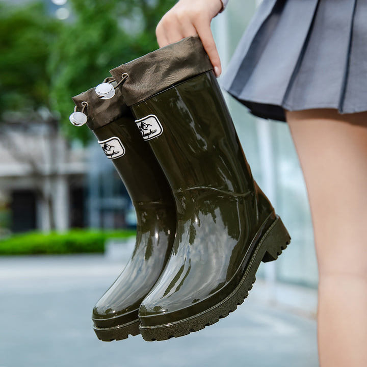 Damen Glänzende knöchelhohe Regenstiefel mit Kordelzug und rutschfester Profilsohle Echoarhiv – Lioré