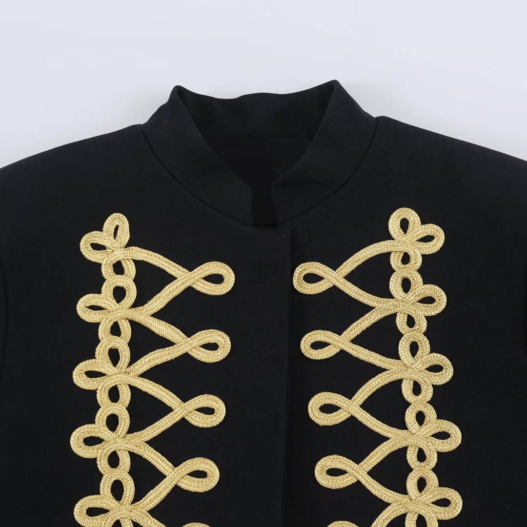 Damen Kurzjacke im Matrosenstil mit Goldkordelapplikation und Stehkragen Echo Archiv