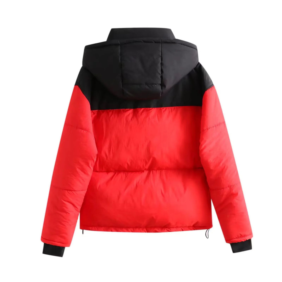 Damen boxy wattierte Kurzsteppjacke mit Kapuze hohem Stehkragen und Tunnelzug – Célinea