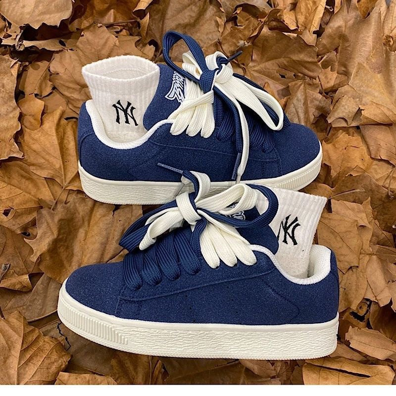 Damen Sneakers im Retro-Stil mit gepolsterter Zunge und atmungsaktivem Obermaterial Echo Archiv