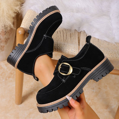 Damen Chunky Loafer im Mokassin‑Stil mit großer Zierschließe, Velours‑Optik und profilierter Gummisohle – Lioré